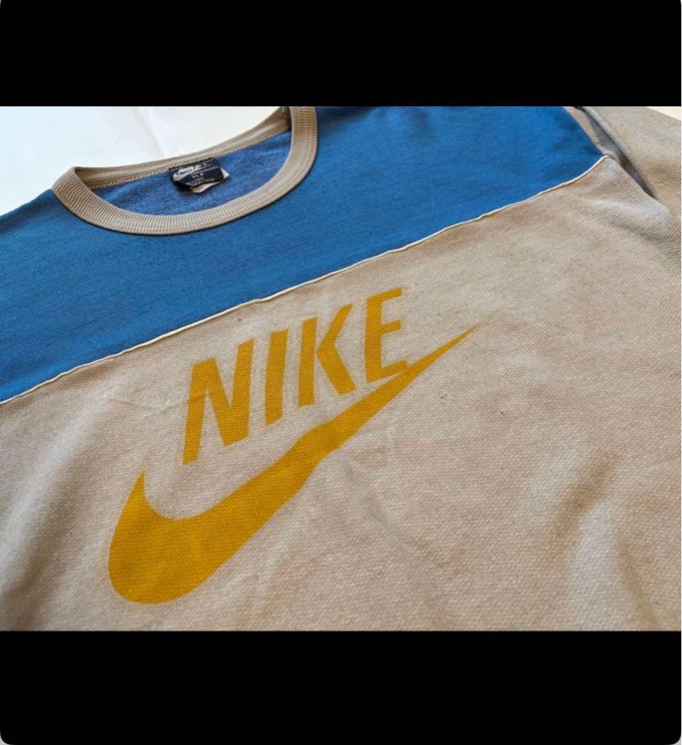 【VINTAGE】イタリア製 紺タグ 80s NIKEスウォッシュ スウェット