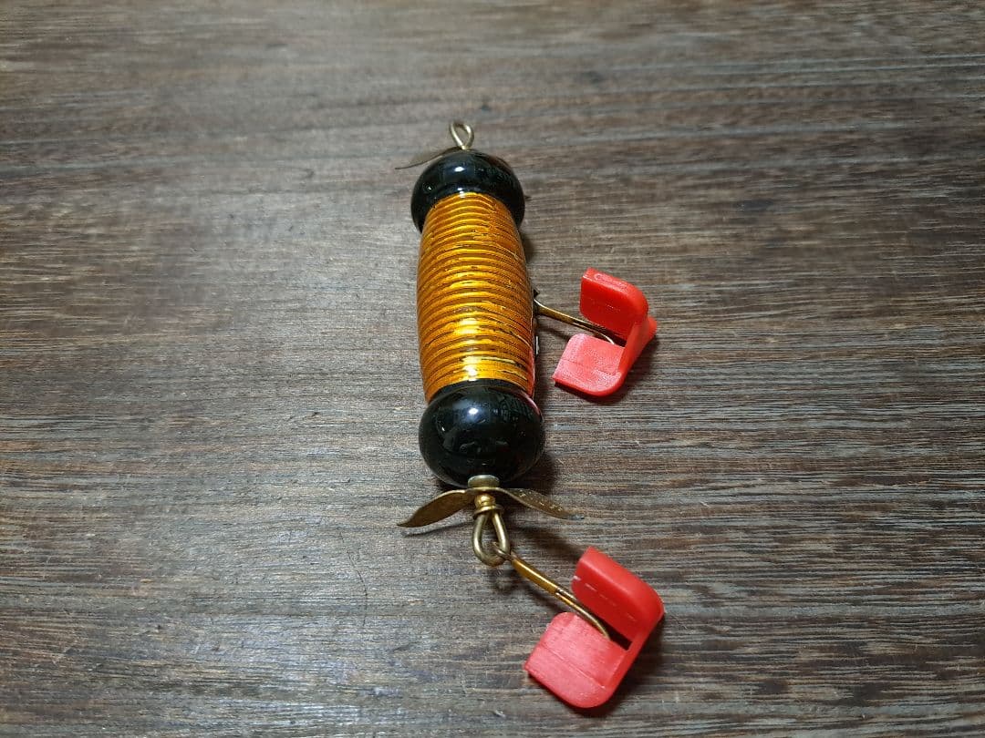 道楽　DOWLUCK　ドウラク　クルクルチンチン　黒金骨　漆研出し