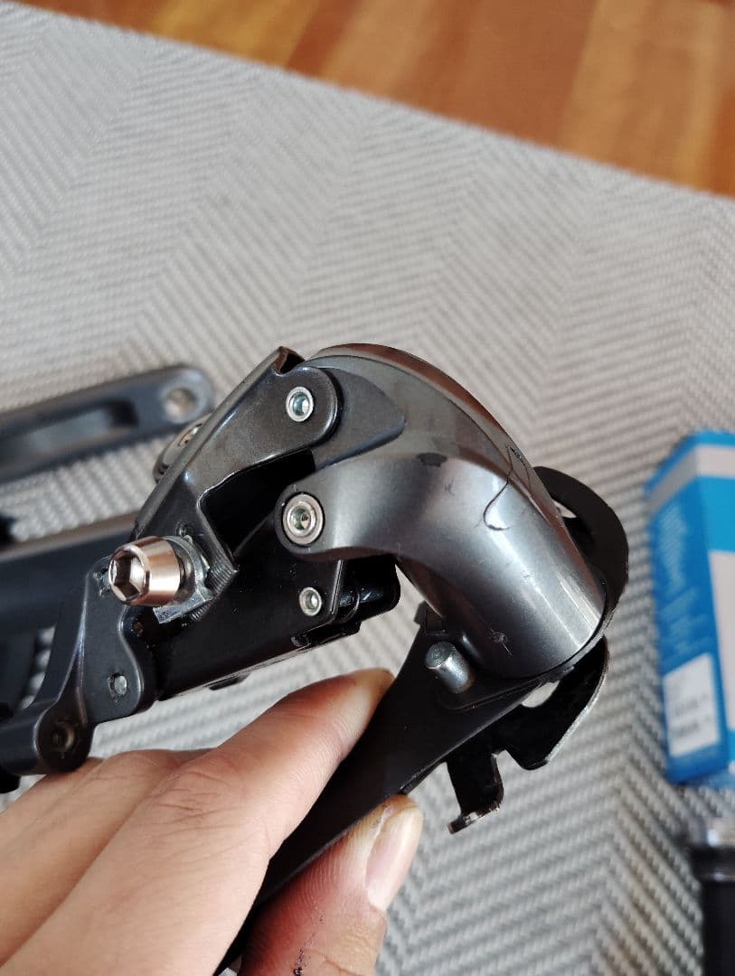 Shimano Claris R2000 コンポセット 値下げ交渉可