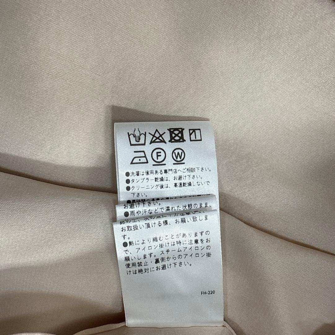 未使用級✨'24年 フォクシー 白襟Aラインドレス アカペラ ベージュ 40