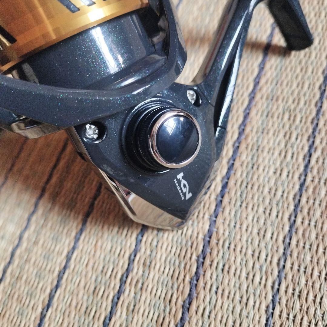 Sahara C5000 スピニングリール ブラック/ゴールド SAHARA リール