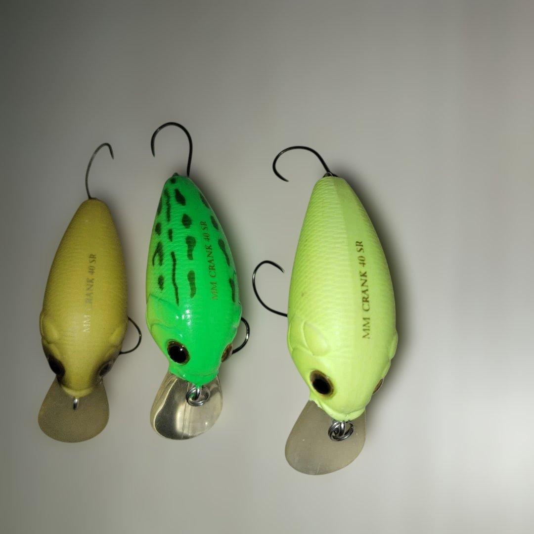 エリアトラウトルアーセット ニョロ系 クランク ミノー等 15個セット