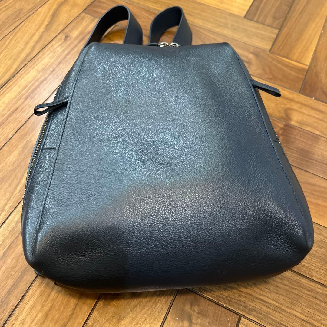 美品　motherhouse マザーハウス カゼマトウ　リュック ネイビーレザー