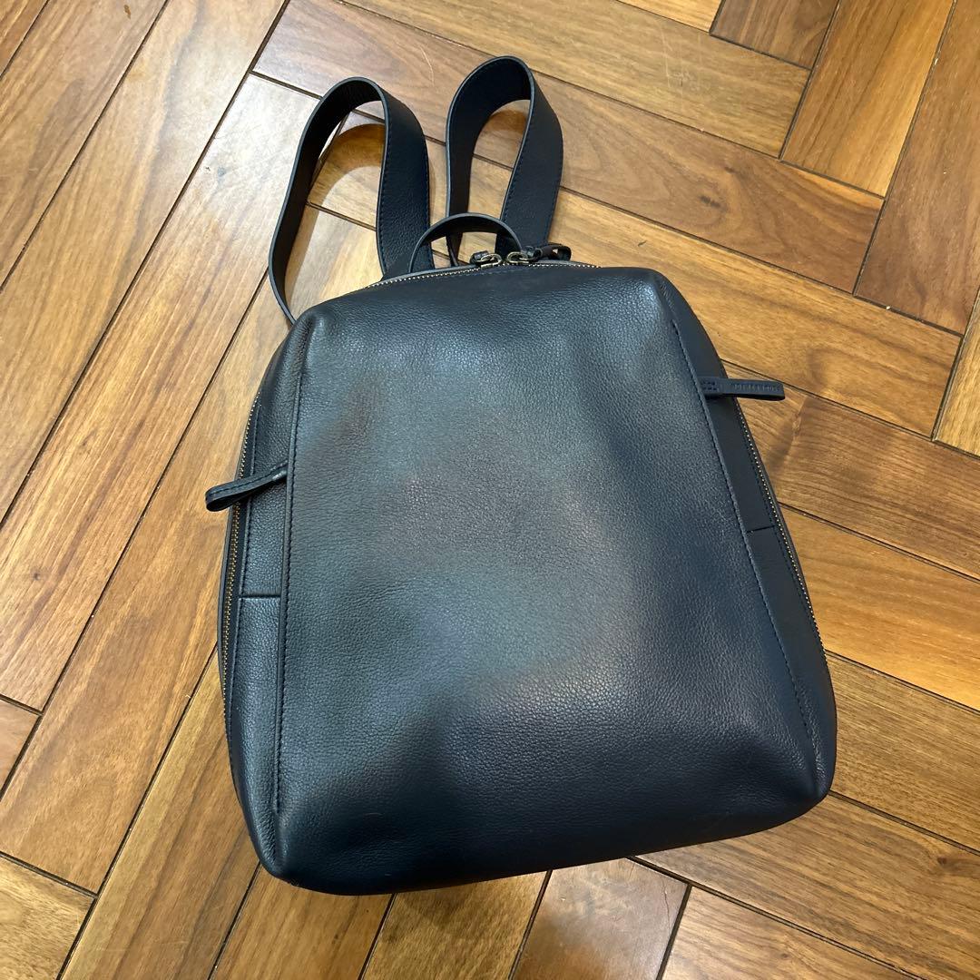 美品　motherhouse マザーハウス カゼマトウ　リュック ネイビーレザー
