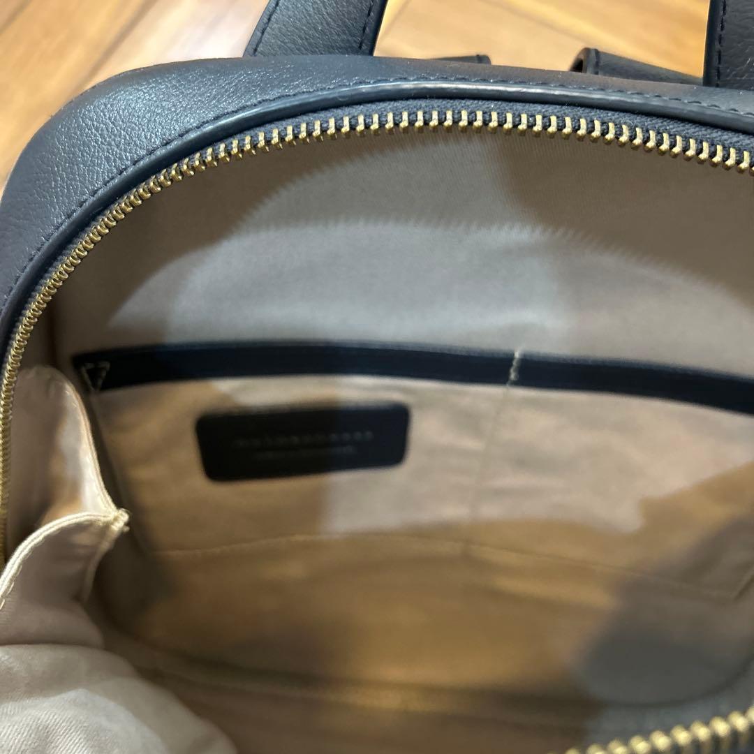 美品　motherhouse マザーハウス カゼマトウ　リュック ネイビーレザー