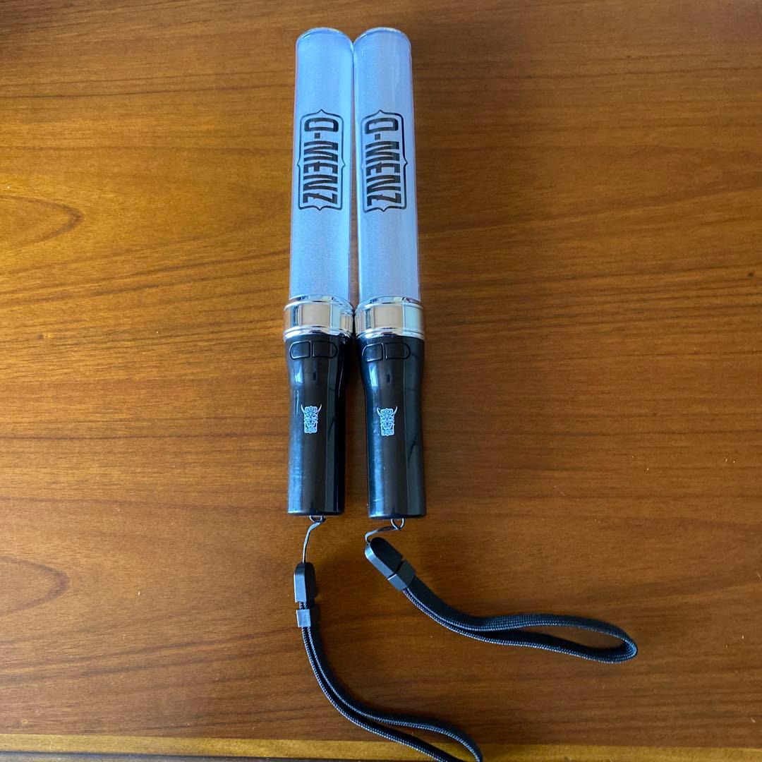 く*ほ様 O-MENZ ペンライト2本 - メルカリ