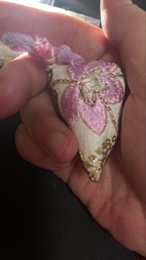 即購入可 中鈴コロりん香り袋お守り 優しく鳴る度に浄化＆