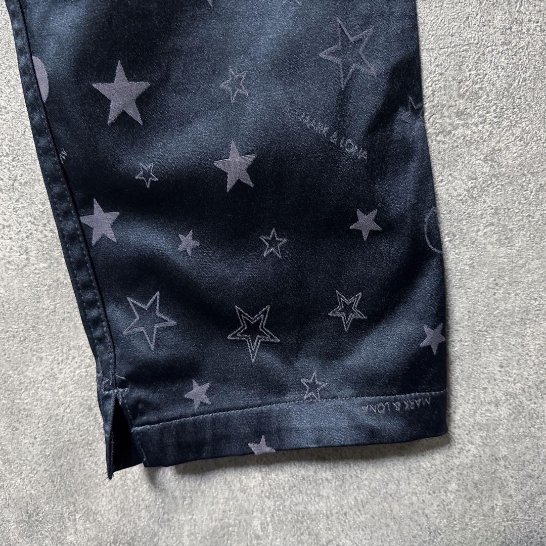 MARK & LONA マークアンドロナ 総柄プリント ゴルフパンツ ブラック系