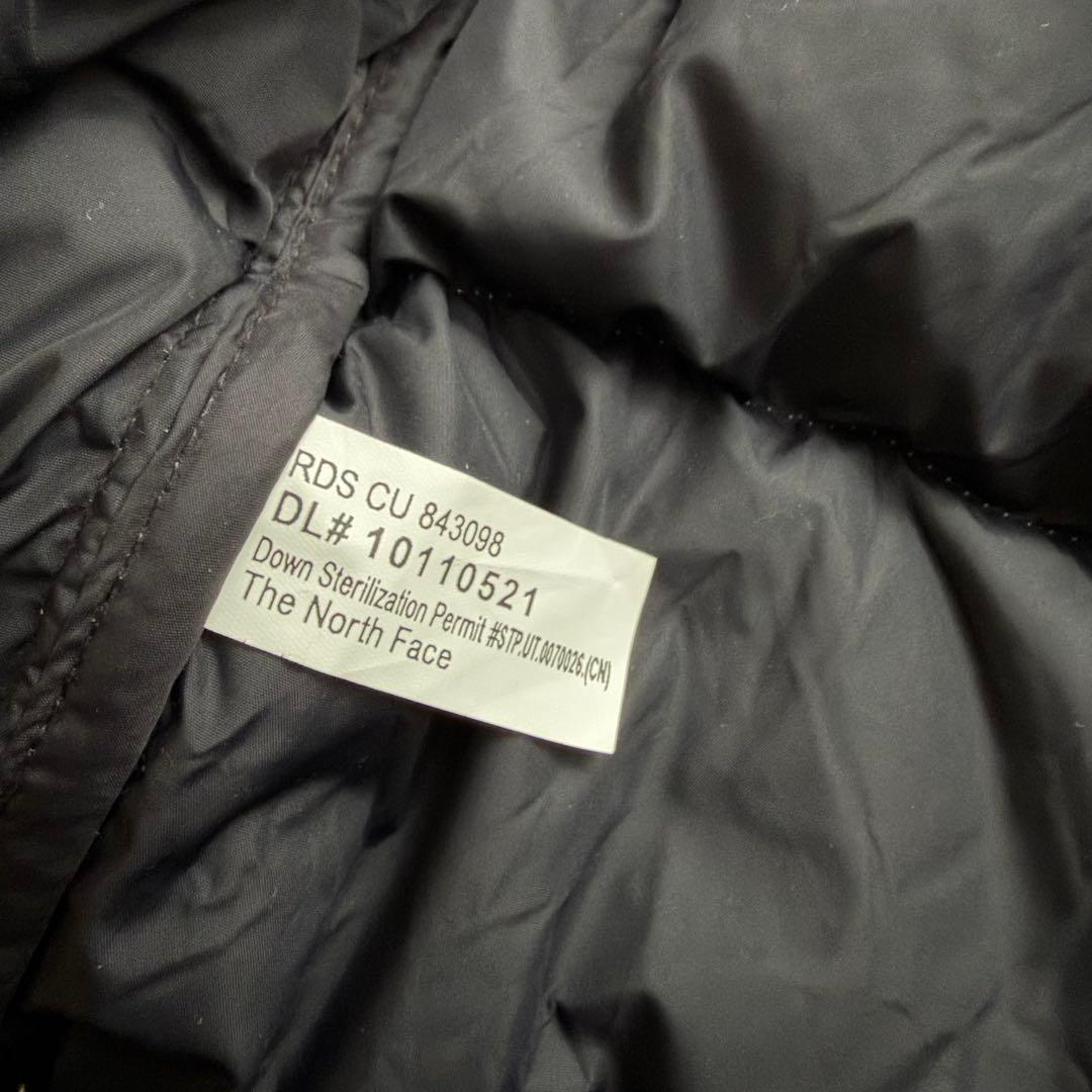 【未使用・タグ付】ノースフェイス　中綿　ダウンジャケット　アウター　総柄　Ｓ