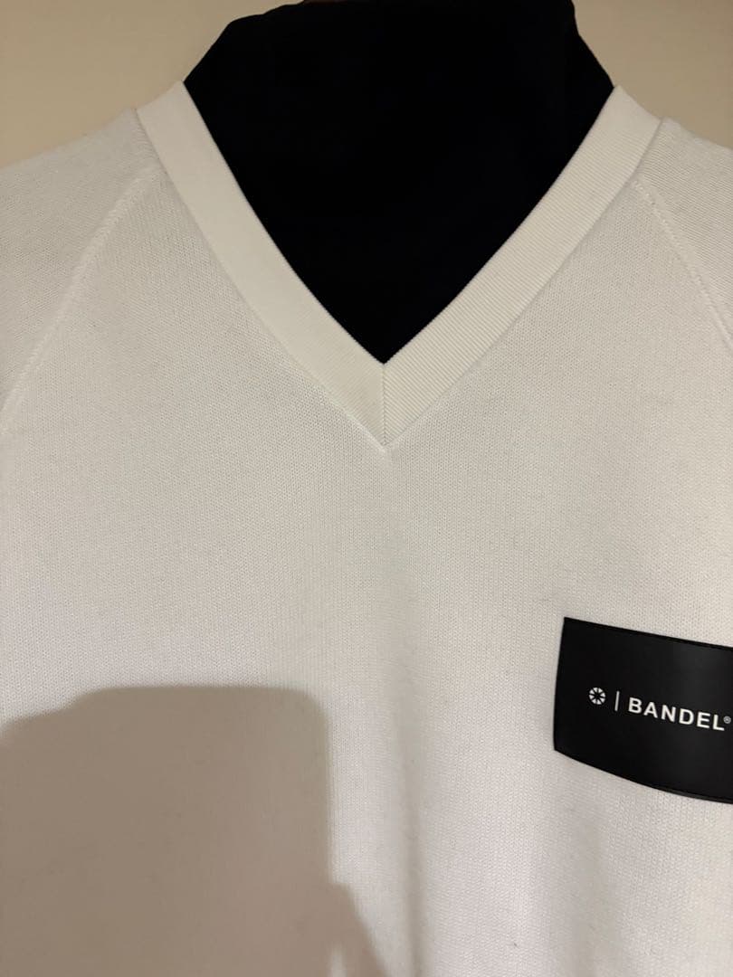 バンデル　レイヤード ハイネックニット　ホワイト
