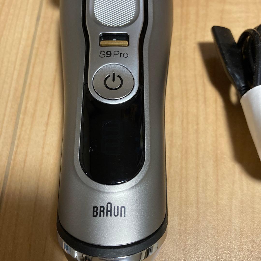 Braun S9 Pro メンズ電気シェーバー　type5793
