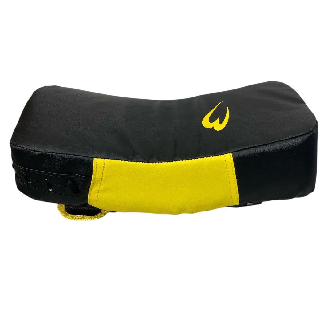 ボディメーカー ビックミットフェザーシールド　キックミット　2個セット