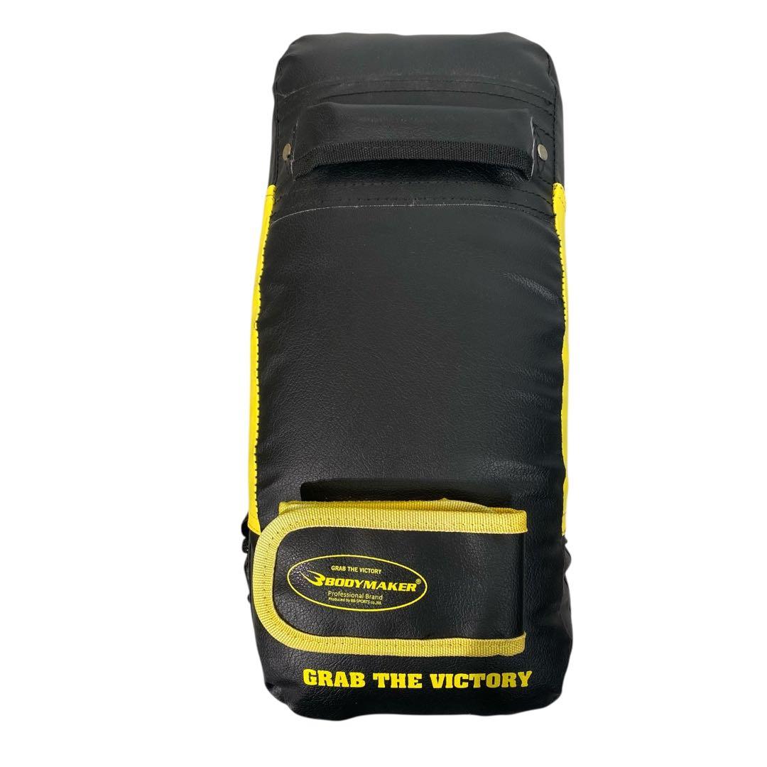 ボディメーカー ビックミットフェザーシールド　キックミット　2個セット