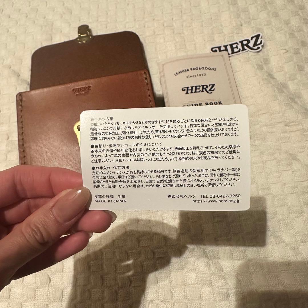 広瀬すずドラマ使用牛革HERZ ブラウンレザー ボディバッグ - メルカリ