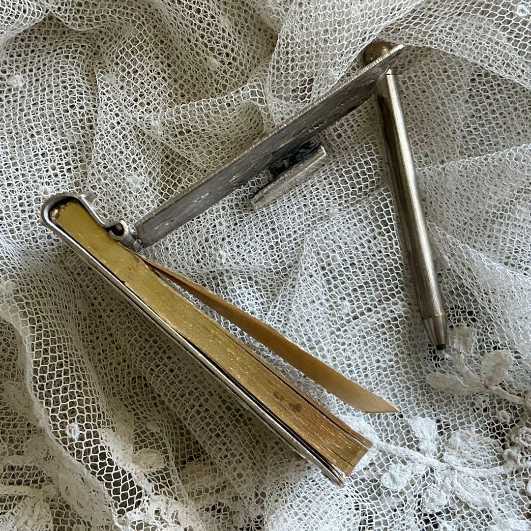 フランス　アンティーク　すみれ　カルネドバル　シルバープレート　ペンダントトップ