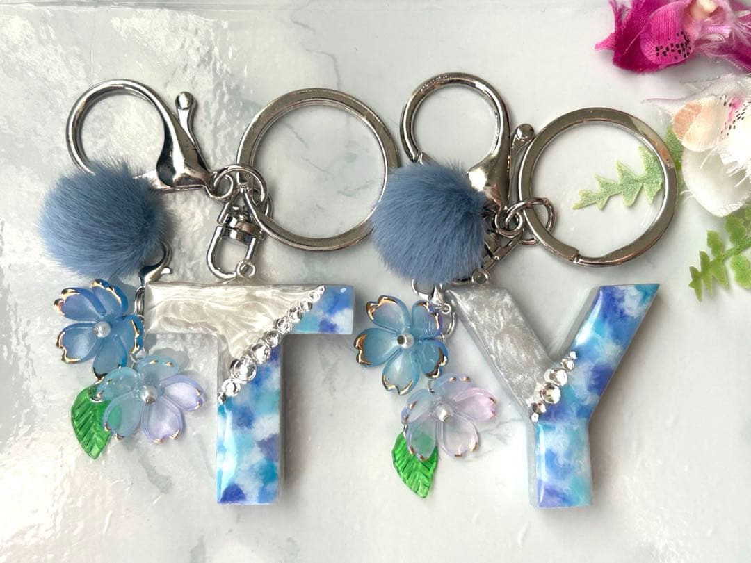 桔梗　イニシャルキーホルダー　16点　ハンドメイド　お花チャーム
