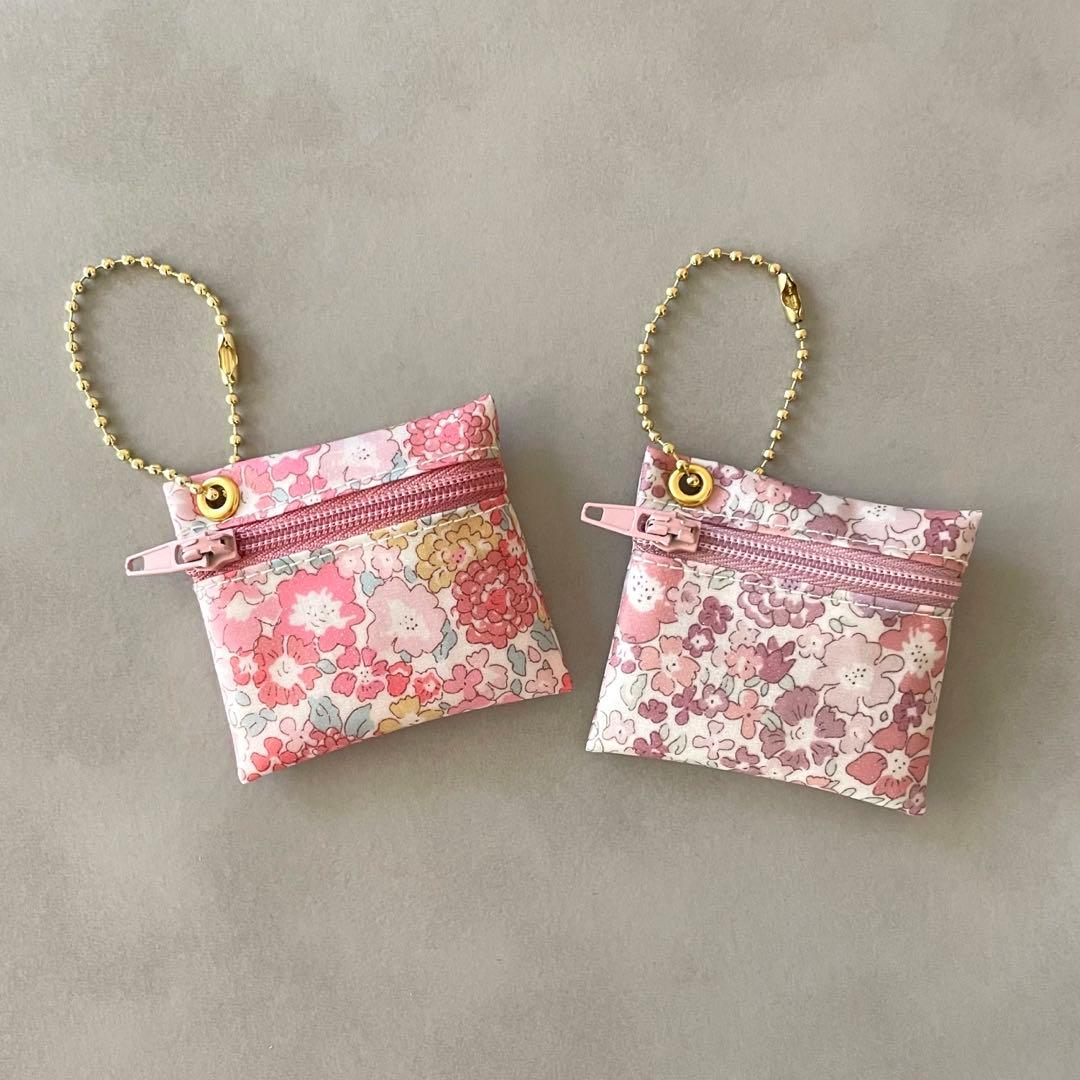 リバティ ラミネート マイクロポーチ2個セット〈ミシェル〉③ - メルカリ