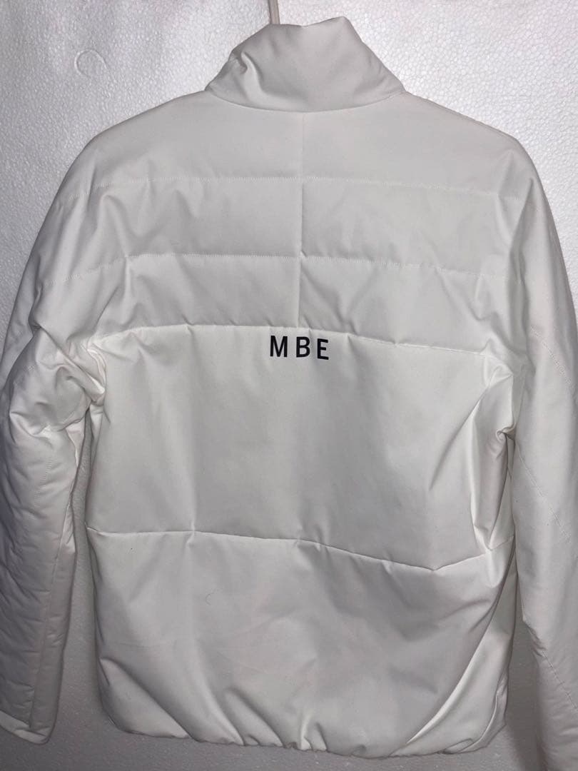 MBE ホワイトジャケット メンズウェア 美品・3日着用