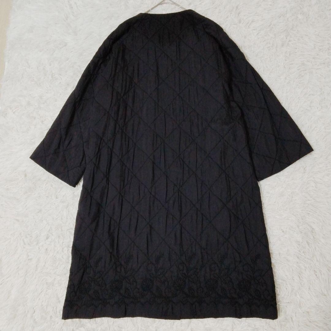 ビアズリー BEARDSLEY キルティングノーカラーコート 薄手 中綿 刺繍