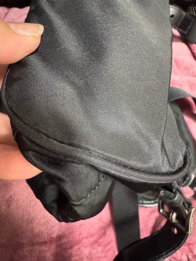 美品　プラダ　PRADA リュック　バックパック　ナイロン　ブラック　黒　ロゴ