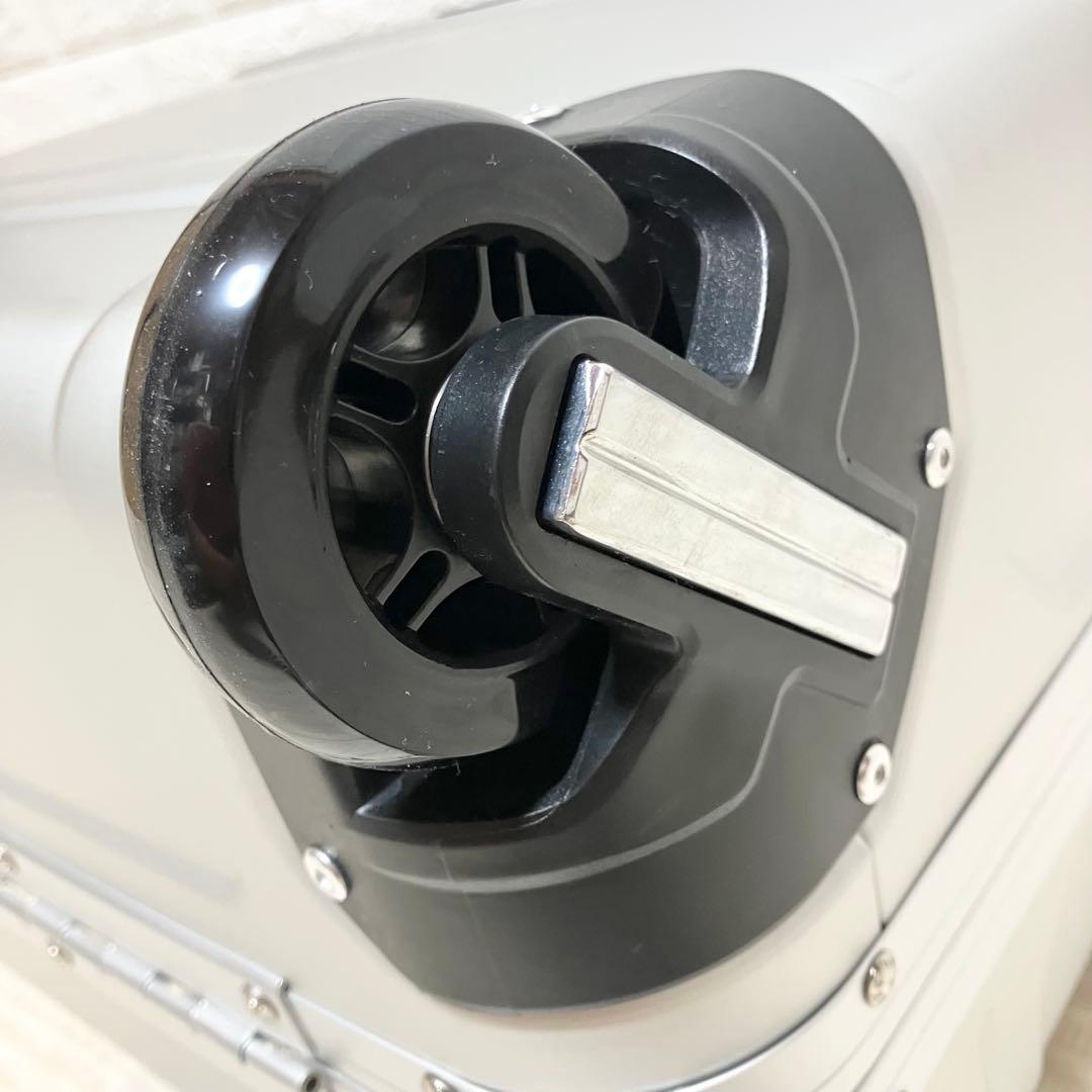 廃盤品】美品！ビジネスマンに！ゼロハリバートン アルミ製 キャリー