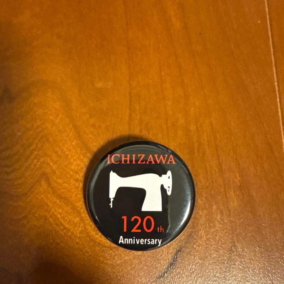 美品⭐︎信三郎帆布リュック 黒×黒　缶バッジ付き