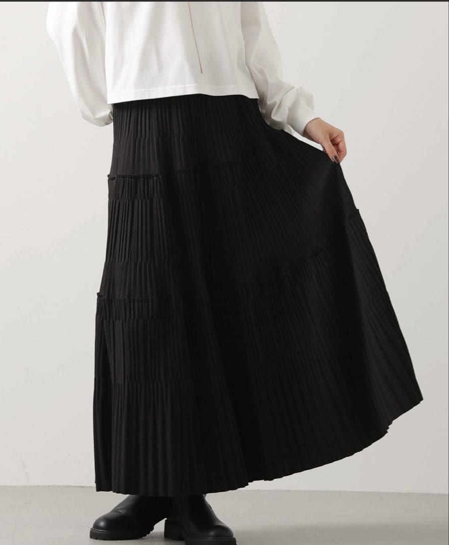 カットティアードプリーツスカート