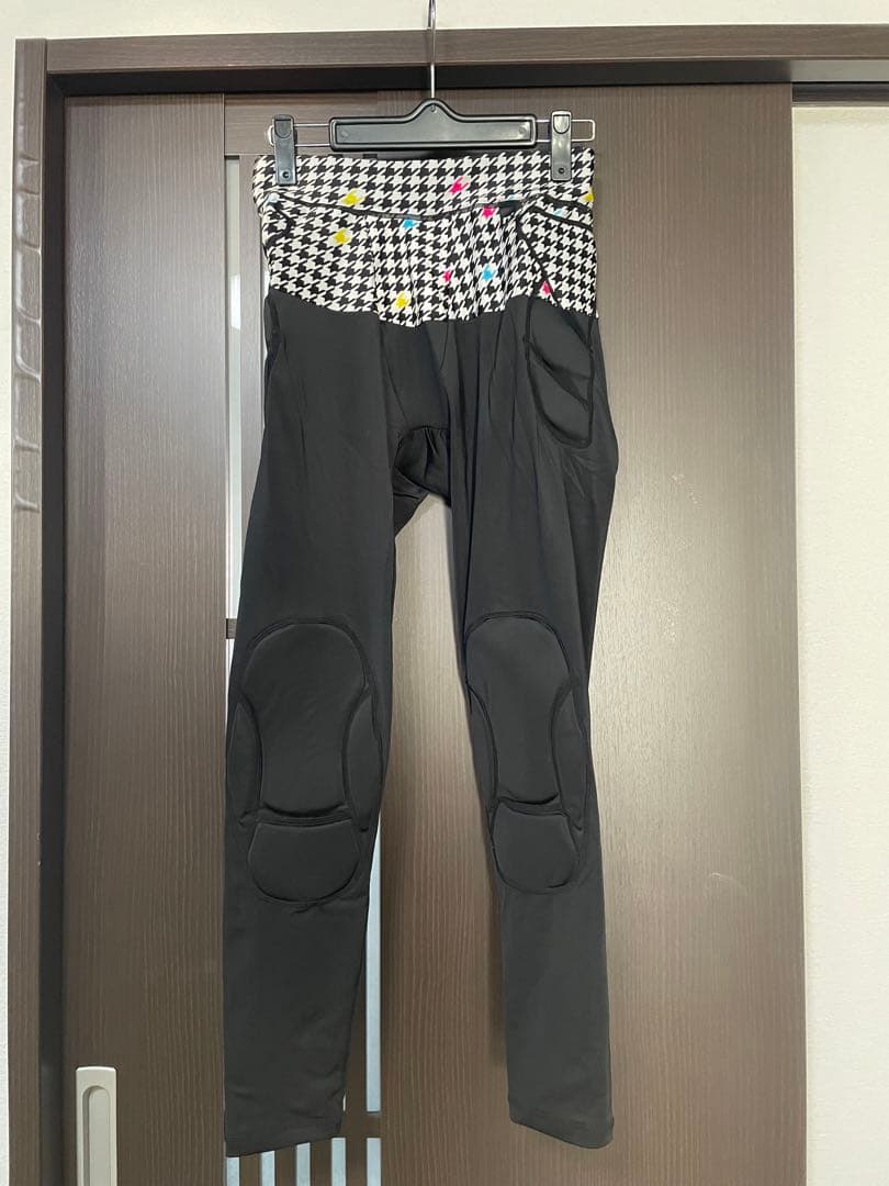 ビラボン　ウェア　Mサイズ