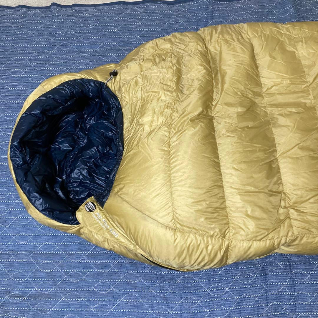 【美品+圧縮袋+保管袋】ISUKA Air Plus 630 ゴールド/ネイビー