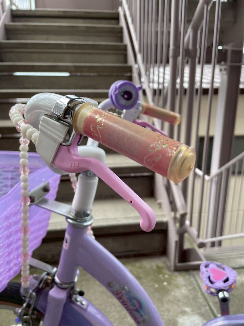 【埼玉東京近郊直接受渡し】自転車 　16インチ　ディズニープリンセス　美品