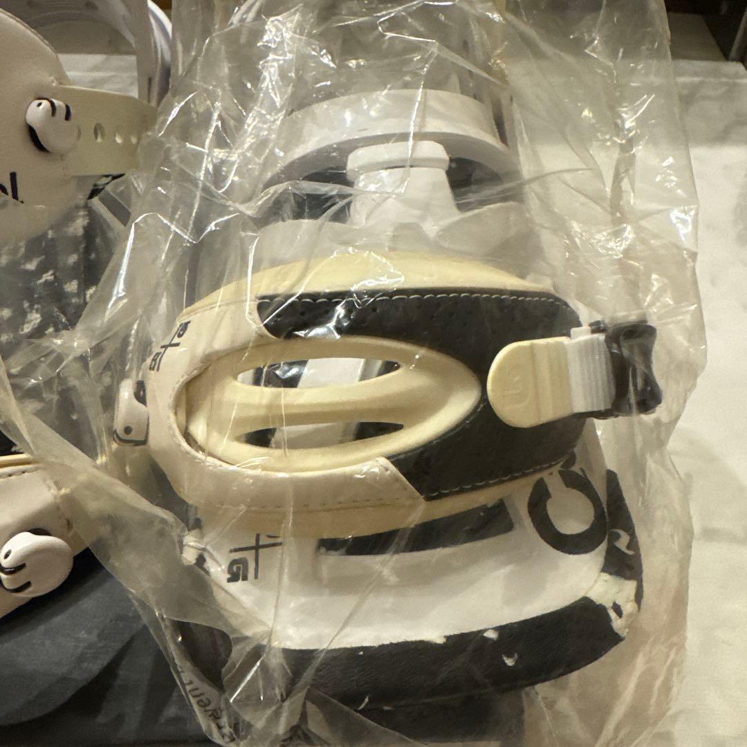 Burton Cartel Mサイズ ホワイト ビンディング