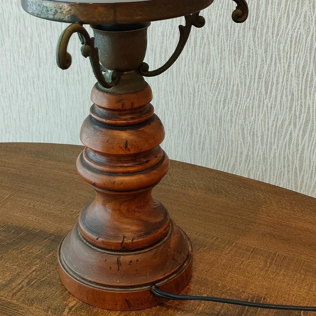 アンティークランプ　花柄　ガラスシェード　木製ベース