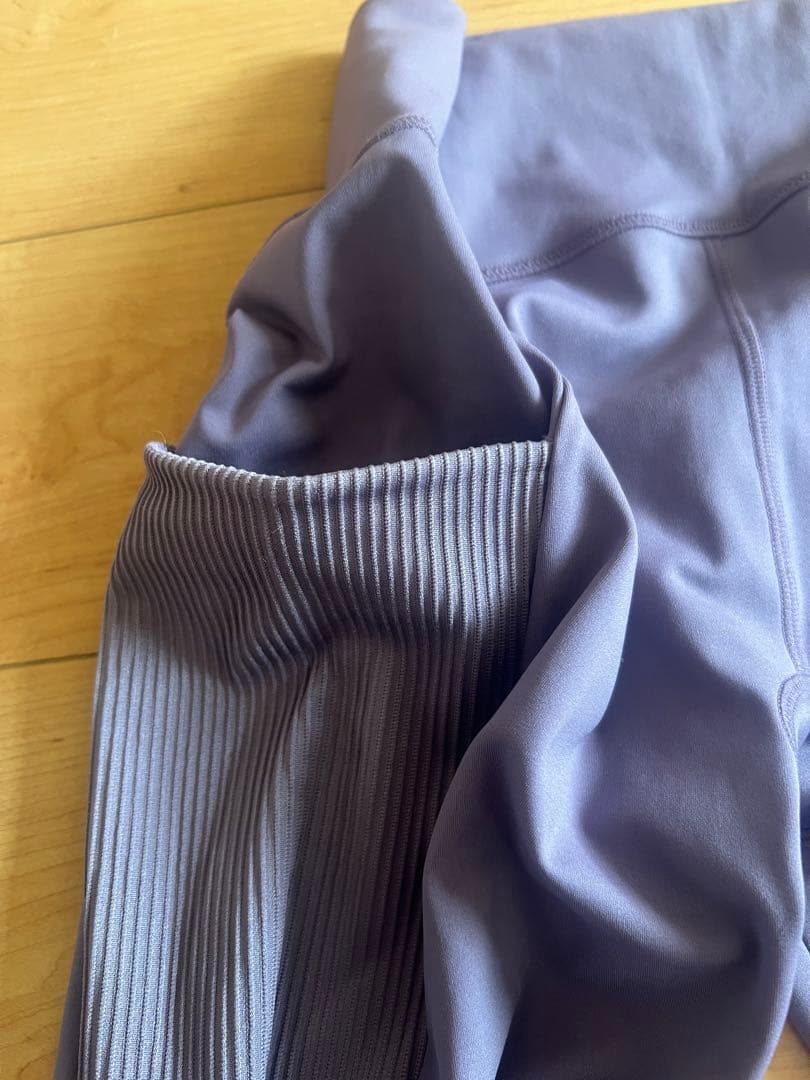 ラバ、スカーラ　ヨガウェア セット　Ｍ