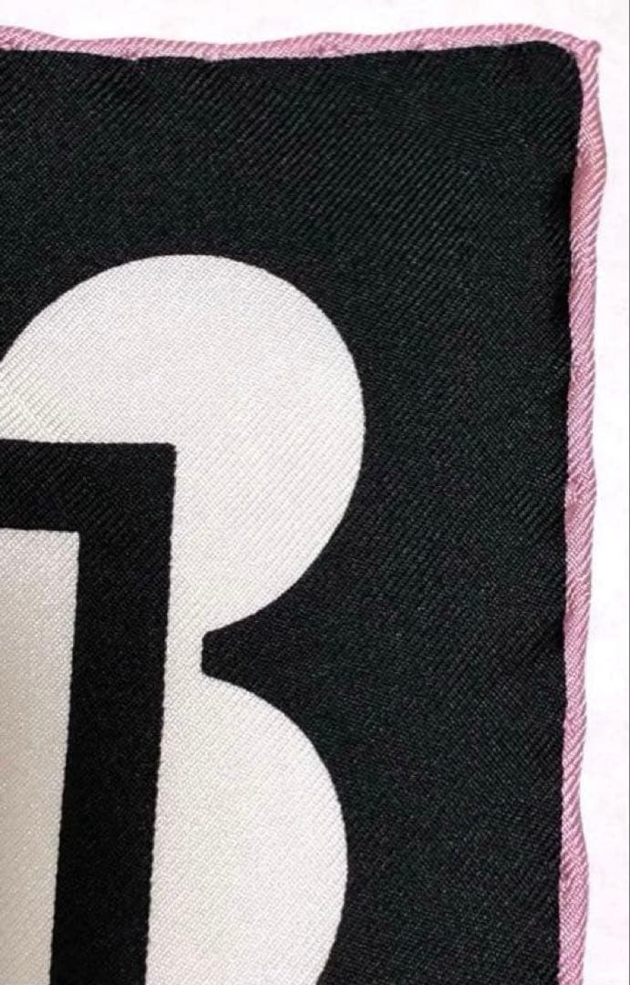 CHANEL シャネル　スカーフ　90 黒　白　ピンク　お花　ココマーク　シルク