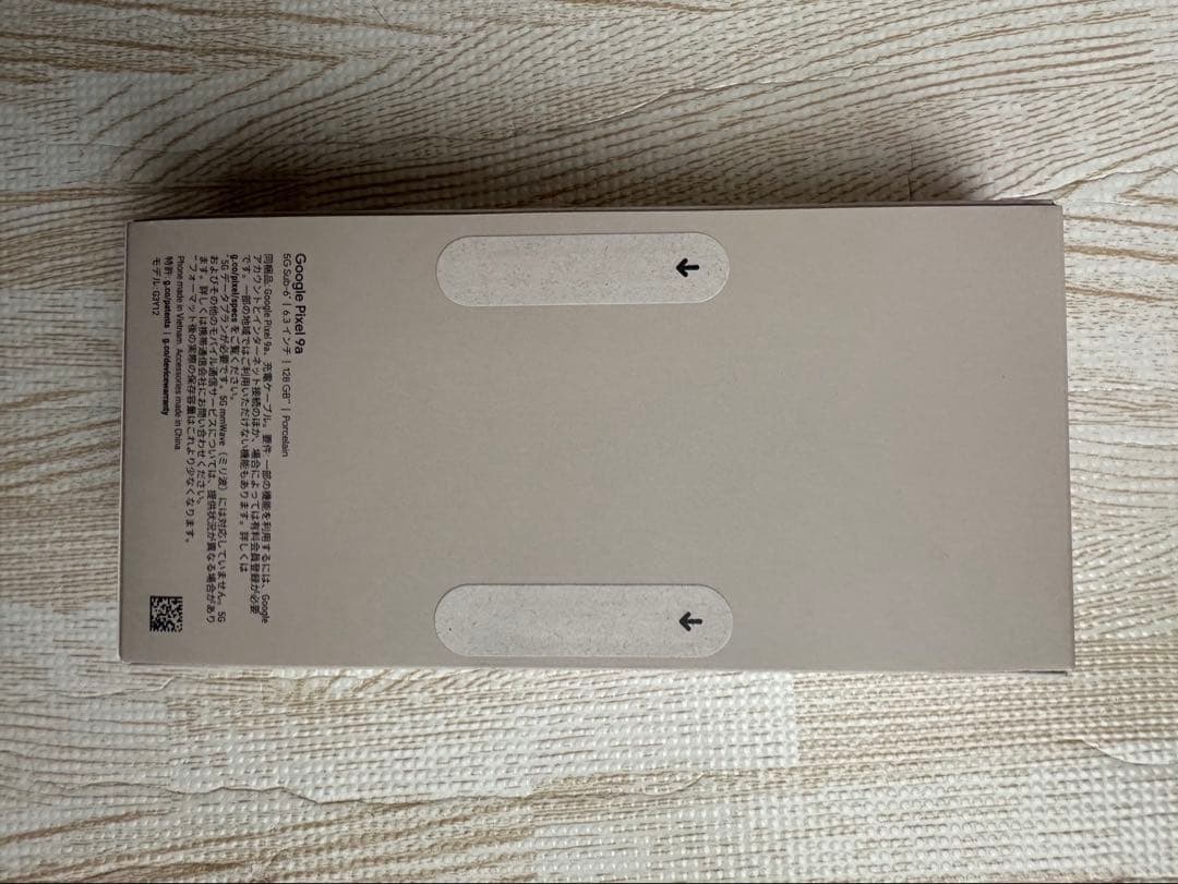 Google Pixel 9a ポーセリン