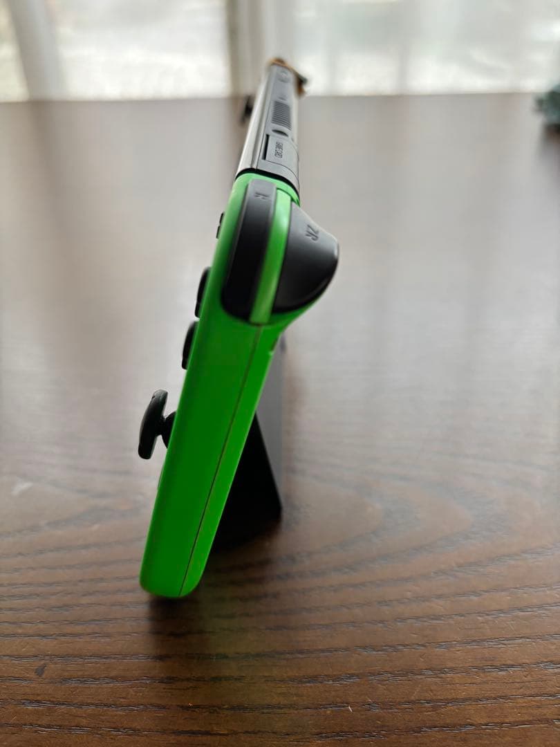 Nintendo Switch 有機ELモデル　本体 グリーン/イエロー