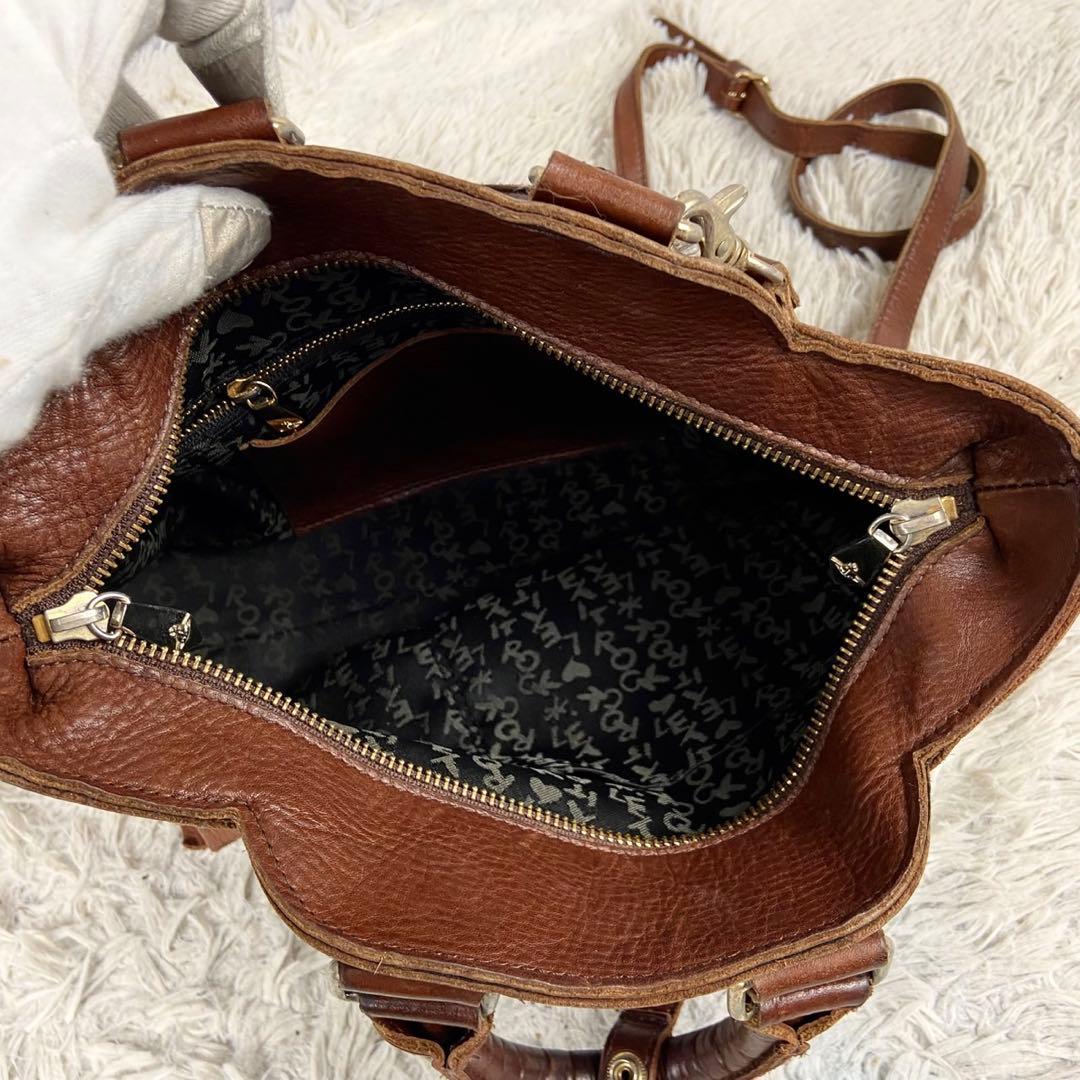 美品 ヴィヴィアンウエストウッド レザー リュックサック オーブ 肩掛け 茶