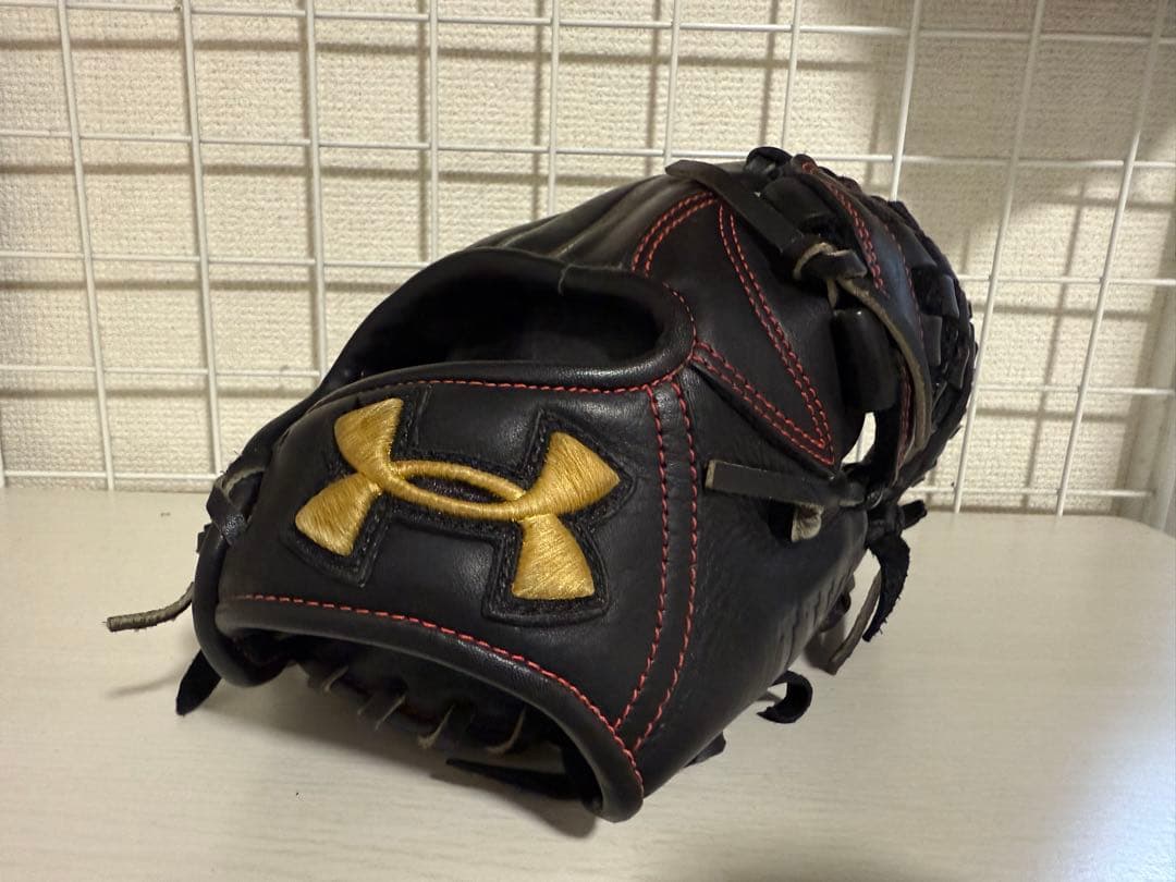 Under Armour 野球　グローブ　黒