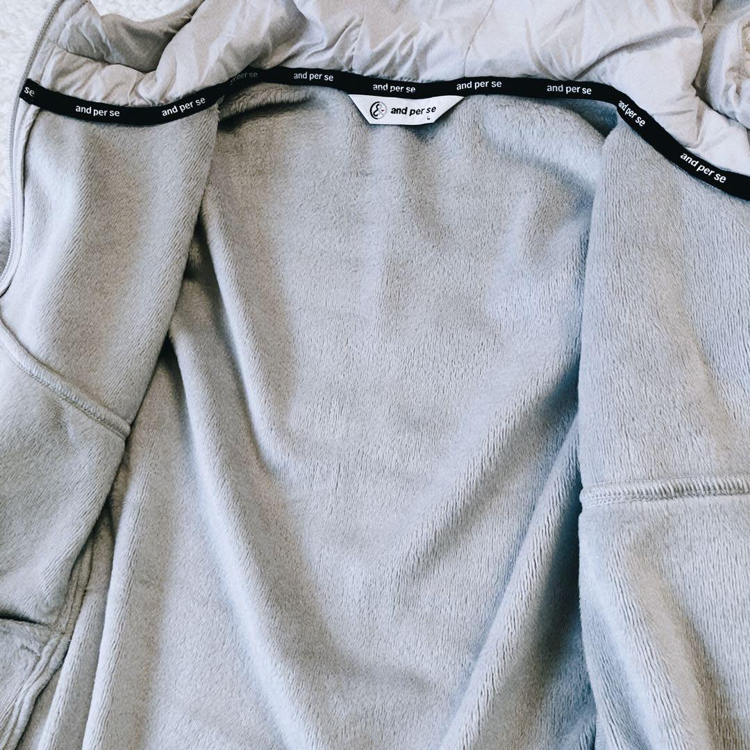 【39,600円新品】アンパスィ 2023年フード付 パーカー　メンズL