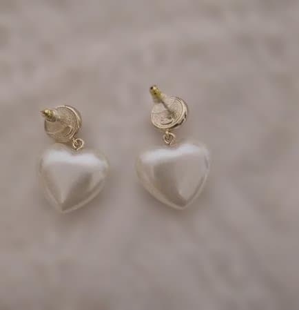 CHANEL CCパールクリスタルピアス 美品-アクセサリー