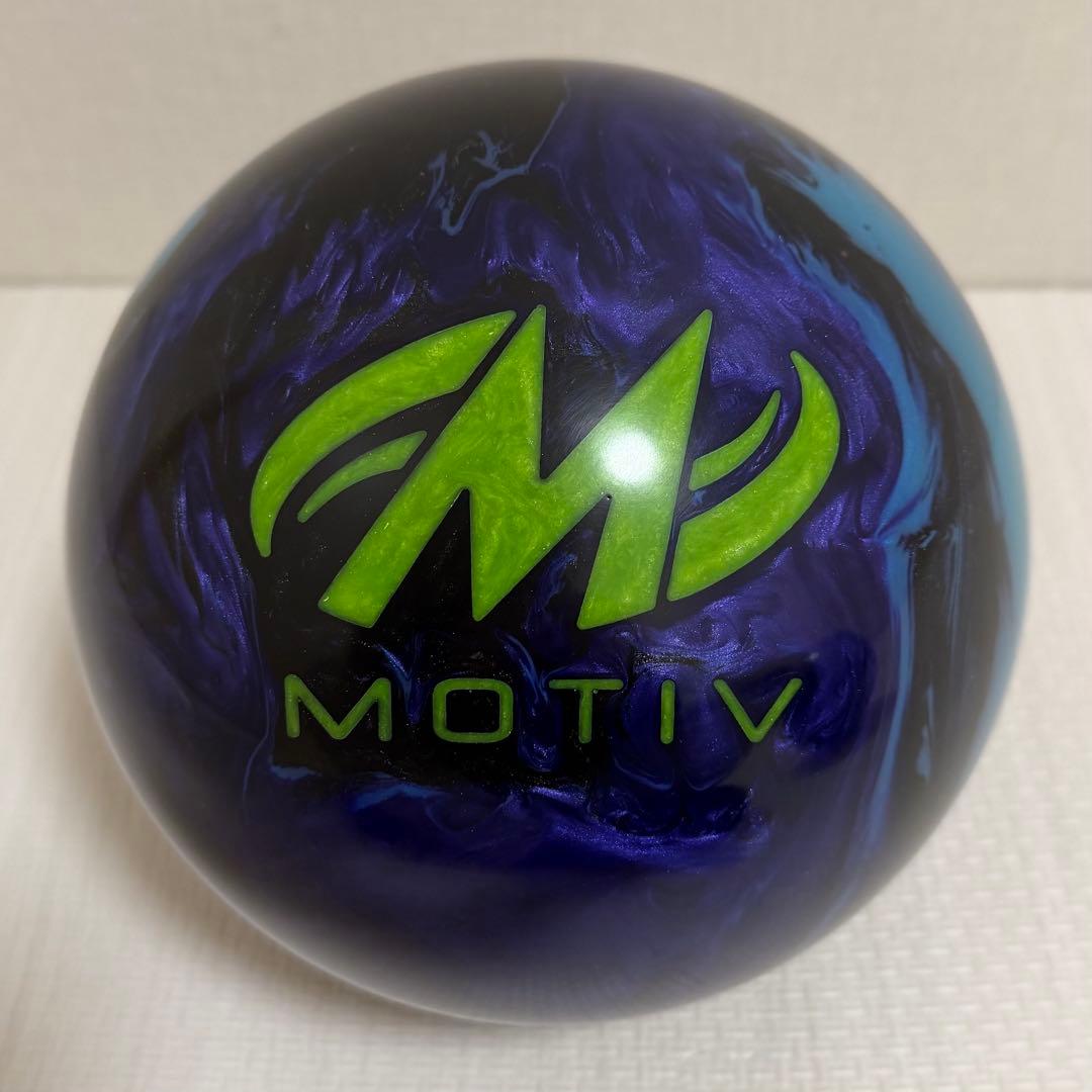 ボール MOTIV EVOKE HYSTERIA