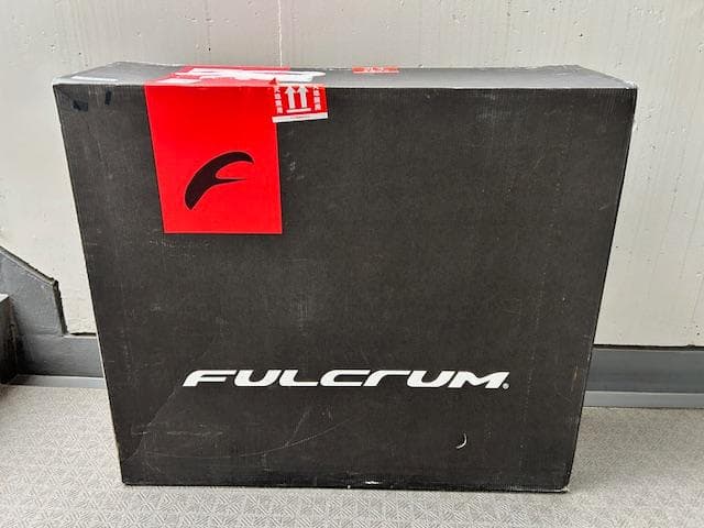 MAVIC　マビック　AKSIUM DISC　前後セット