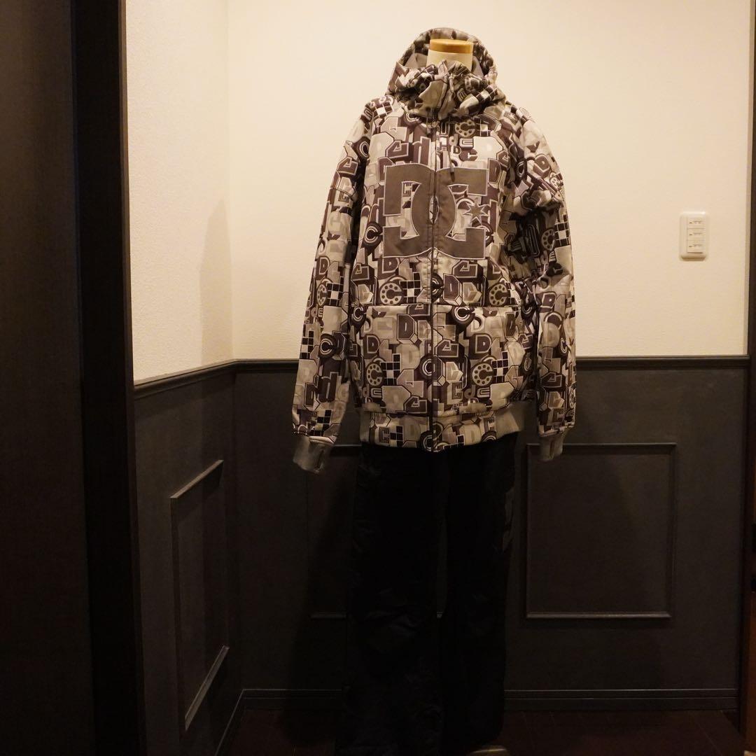 DC Shoes ディーシー シューズ スノーボードウェア 上下セット　Mサイズ