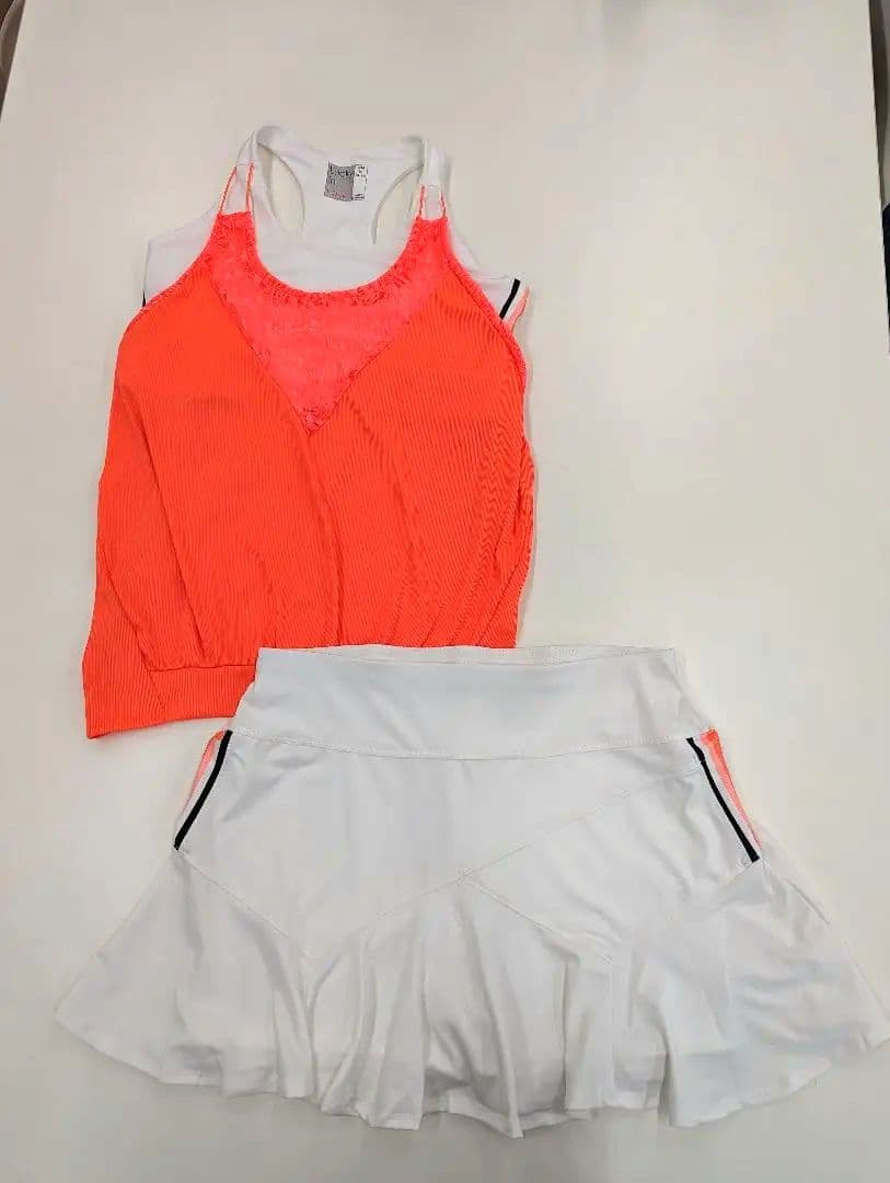 値下げ!新品☆海外輸入レア上下セットアップラッキーインラブテニスUSＭ日本M-L