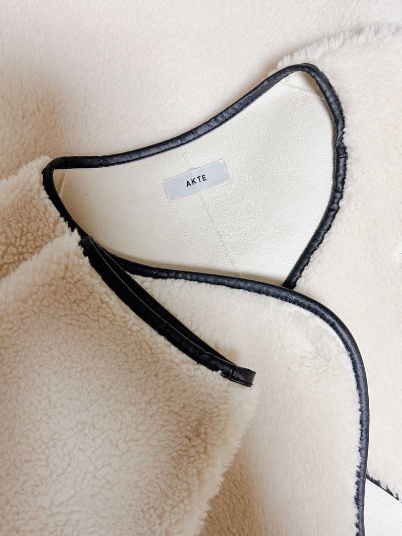 AKTE ロングボアコート　ホワイト　アイボリー