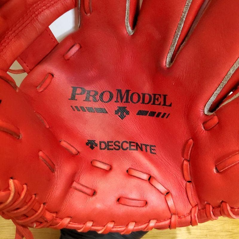 デサント 日本製 新庄剛志モデル シルエットデザイン 外野用 軟式