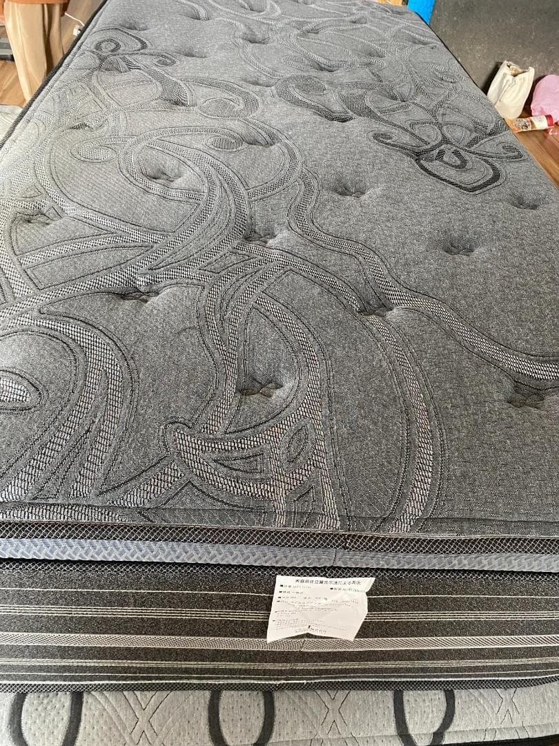 【展示品・美品】シモンズ リュクス シグネチャーピロートップ シングルベッド