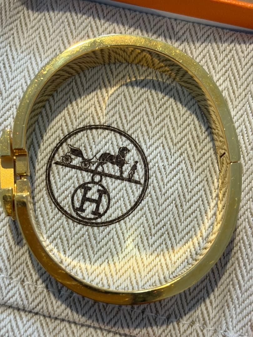 HERMES クリックH PMサイズ