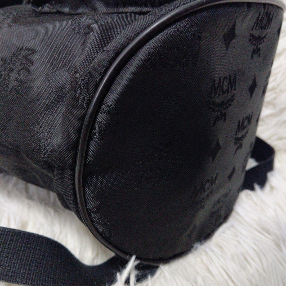 良品 ✨️ MCM ミニリュック ナイロン✕レザー 黒 シャドーロゴ