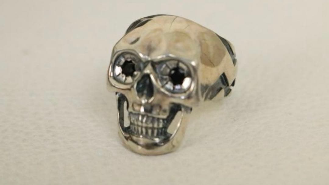 CALEE：DODコラボ ラッキースカルリング シルバー×オニキス 山田蓮